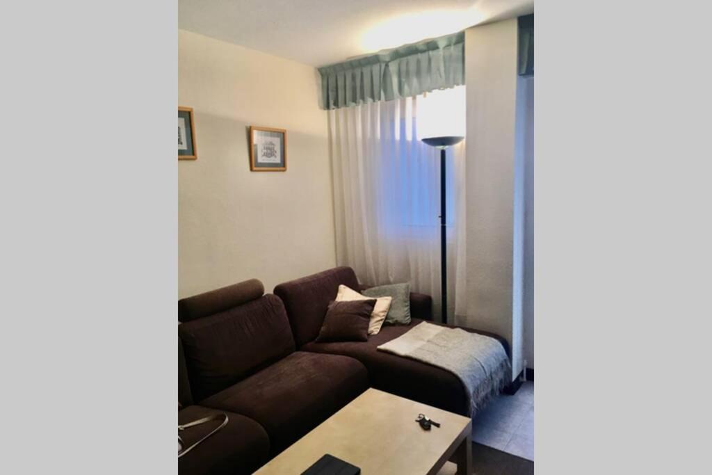 Tobes y Rahedo Duplex A Pie De Playa Con Piscina Y Tenis מראה חיצוני תמונה